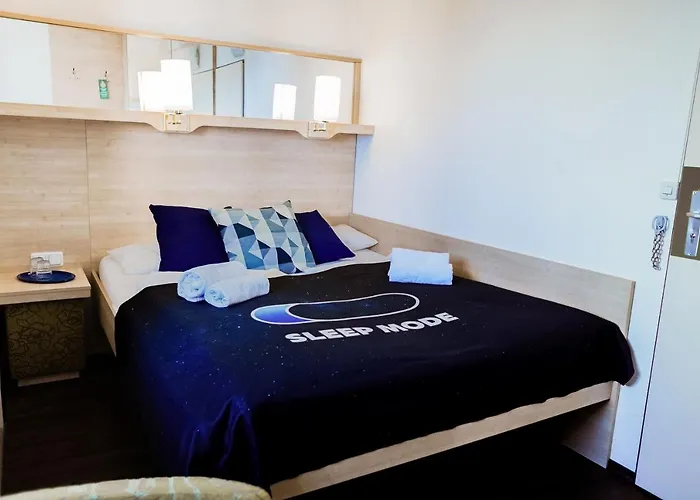 Bed and breakfast Rcadia Gaming House